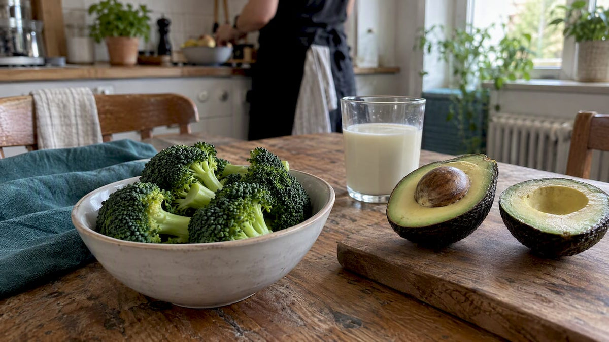 Broccoli, avocado og mælk som fødekilder